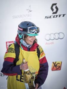 10003236_703924756324851_435576227_n